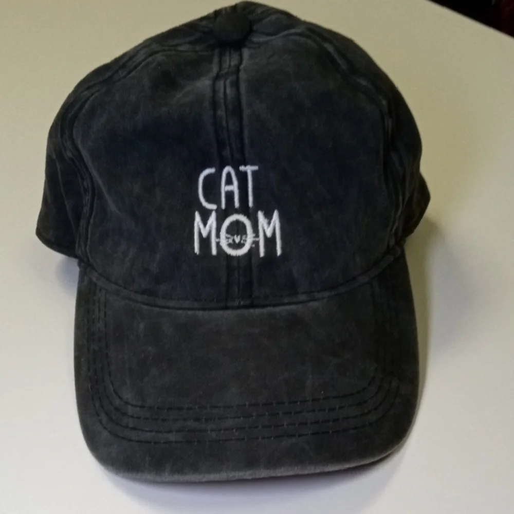 NWOT Trendy Charcoal Cat Mom Cap